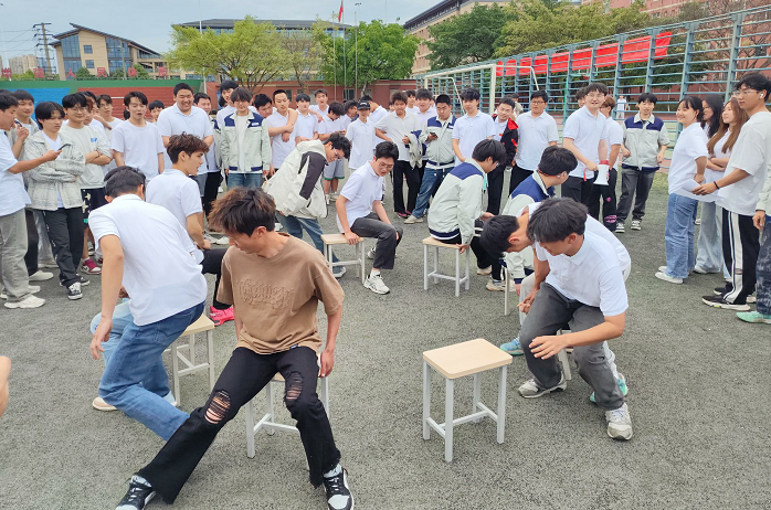 图片2.png 图片2.png